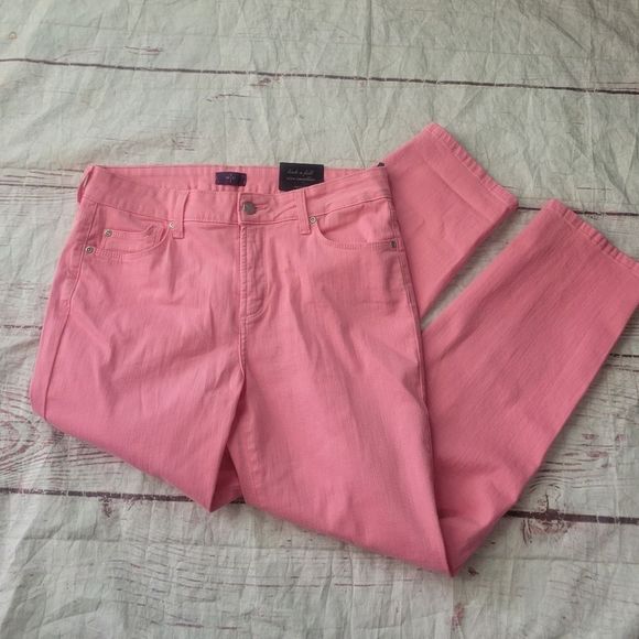 NYDJ Pink Ankle Jeans Size 10 NWT - Picture 2 of 7